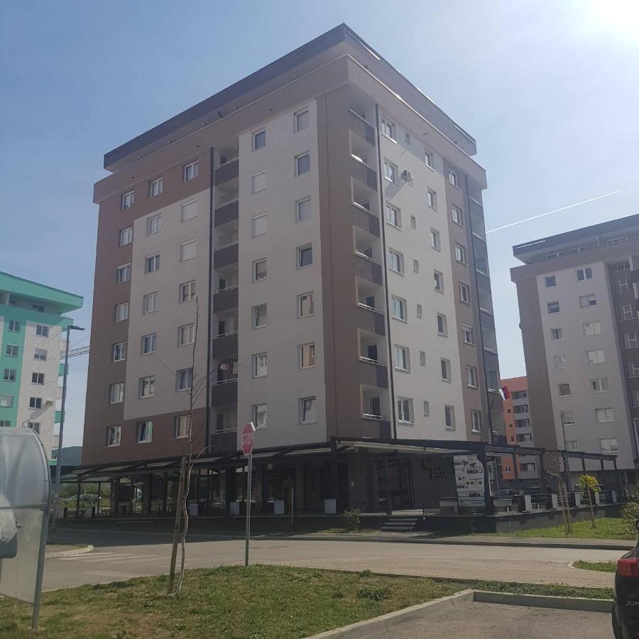 Ognjen Apartman Donje Mladice Buitenkant foto